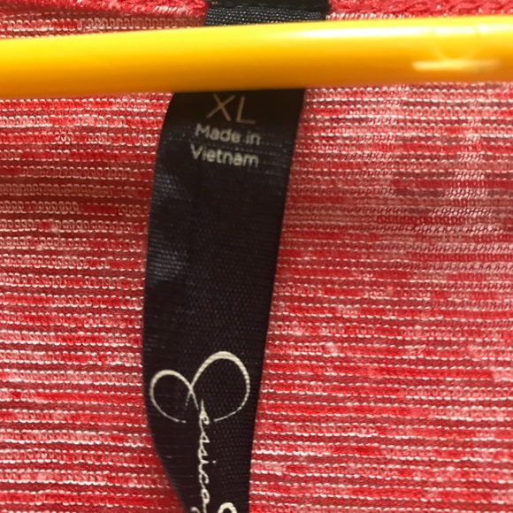 Jessica Simpson Top XL 🎉 3 for $12 - Picture 2 of 2